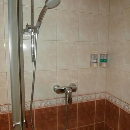 Penzion La Rosa Na Vinianskom Jazere